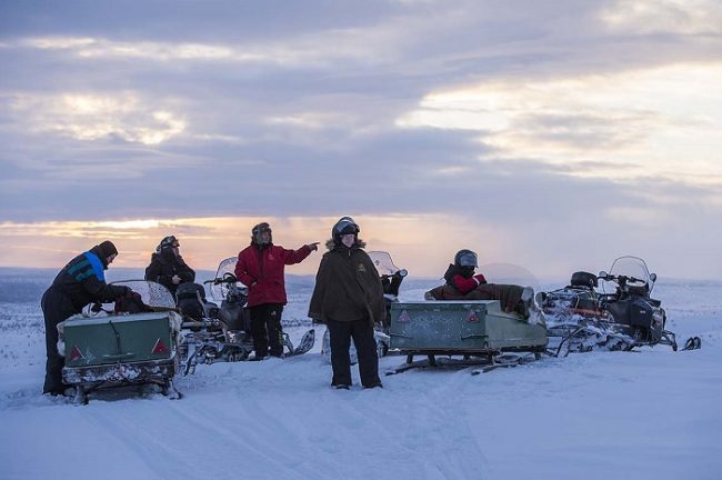 Excursión con moto de nieve por los paramos de Utsjoki