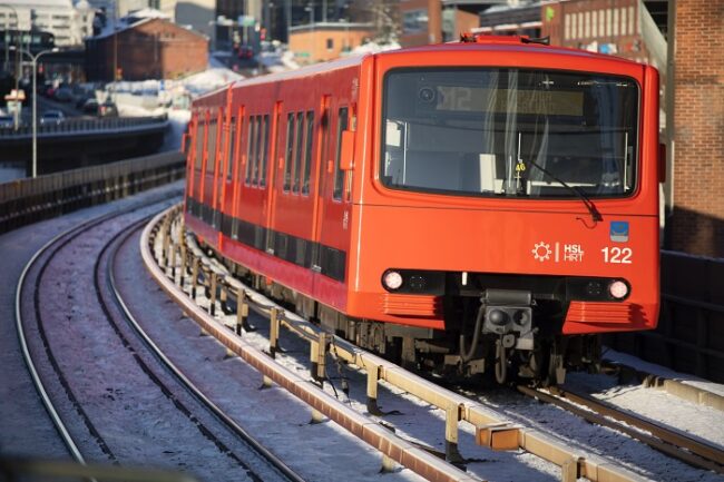 El-servicio-de-trenes-de-cercanias-en-Helsinki-funciona-muy-bien_fotoEevaAnundi-VisitFinland