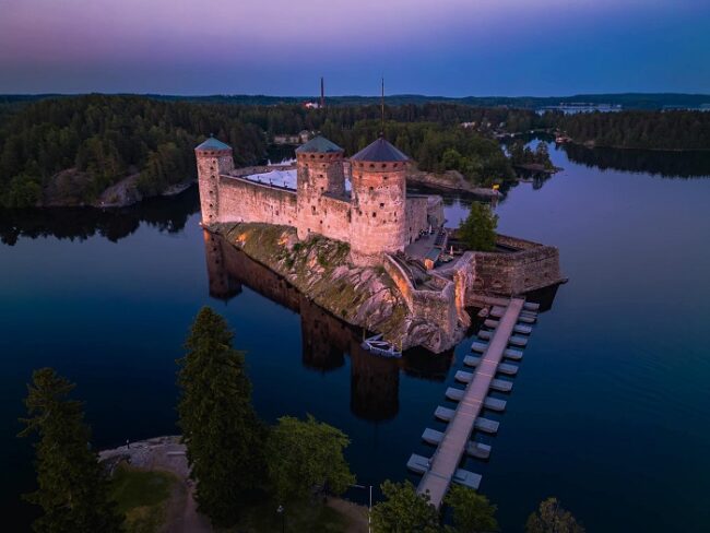 Castillo-de-Olavinlinna-en-la-ciudad-de-Savonlinna_fotoSavonlinnanOopperajuhlat