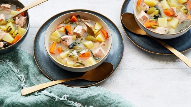 Sopa-de-salmón-tradicional-finlandesa_fotoYhteishyva