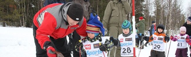 Carrera-de-esquí-en-Äkäslompolo_fotoÄkäslompolo